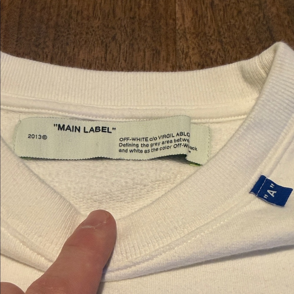 OFF-WHITE Crewneck - XL - Picture 3 of 16